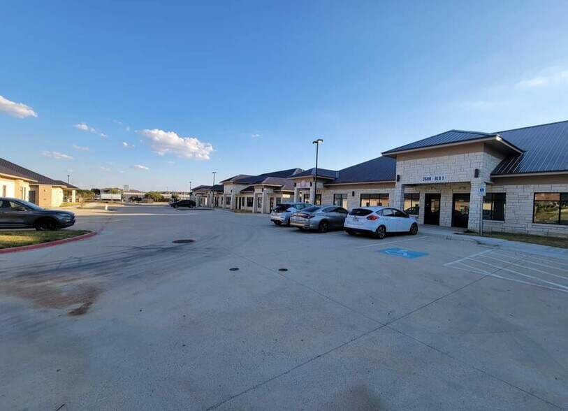 More Photos Of MacArthur Blvd & Vista Ridge Mall Dr, Lewisville Unknown For Lease