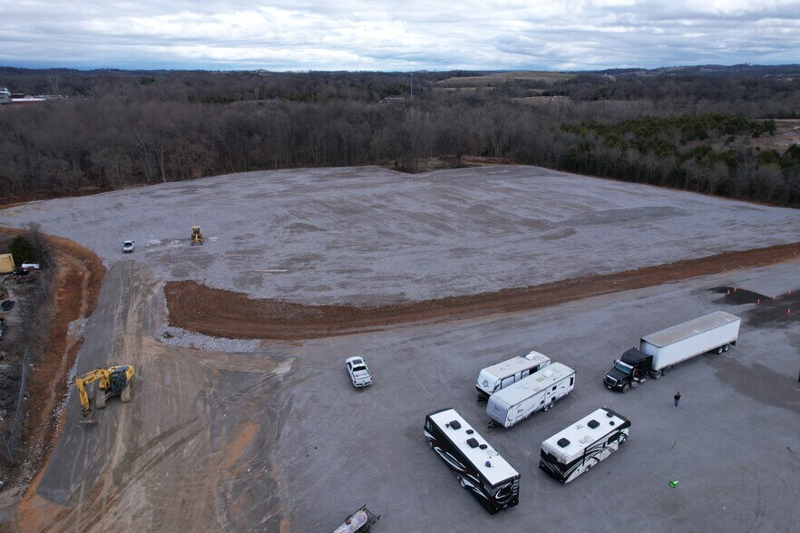 More Photos Of 1230 Industrial Park Rd, Columbia Warehouse For Lease