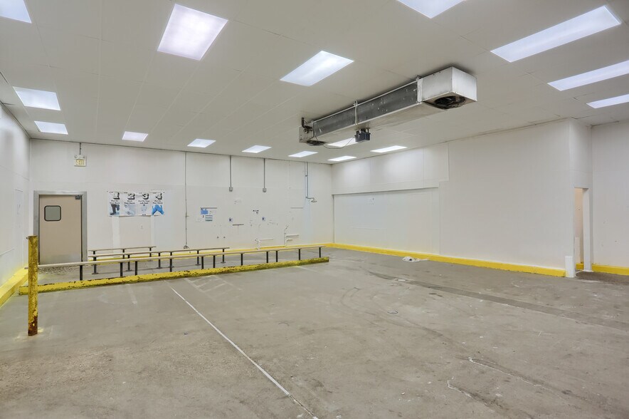 More Photos Of 144-148 Pennsylvania Ave, Charleroi Food Processing For Sale