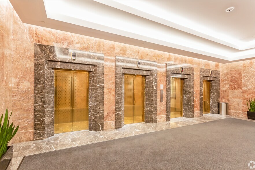 More Photos Of 500 4th Ave SW, Calgary Coworking Space