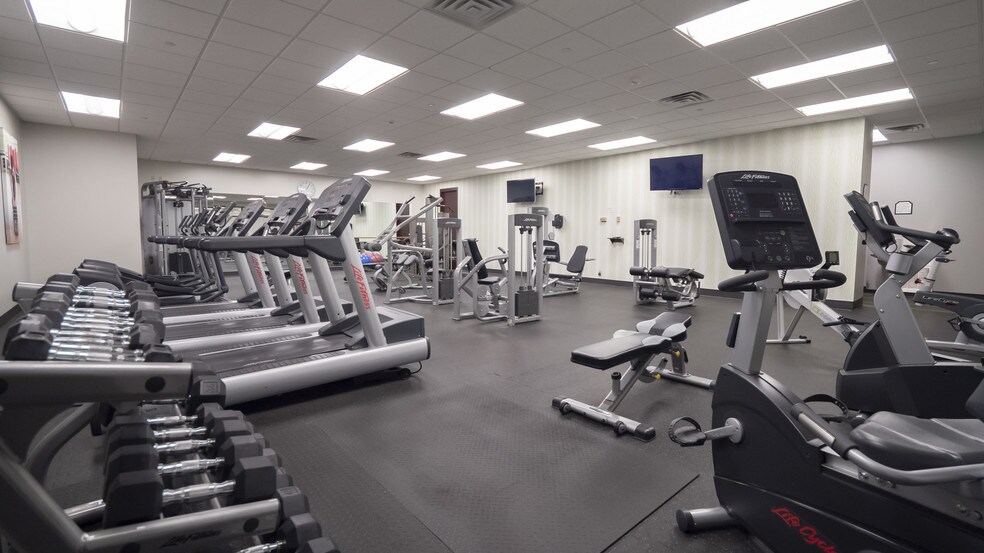 More Photos Of 1600 Utica Ave S, Saint Louis Park Coworking Space