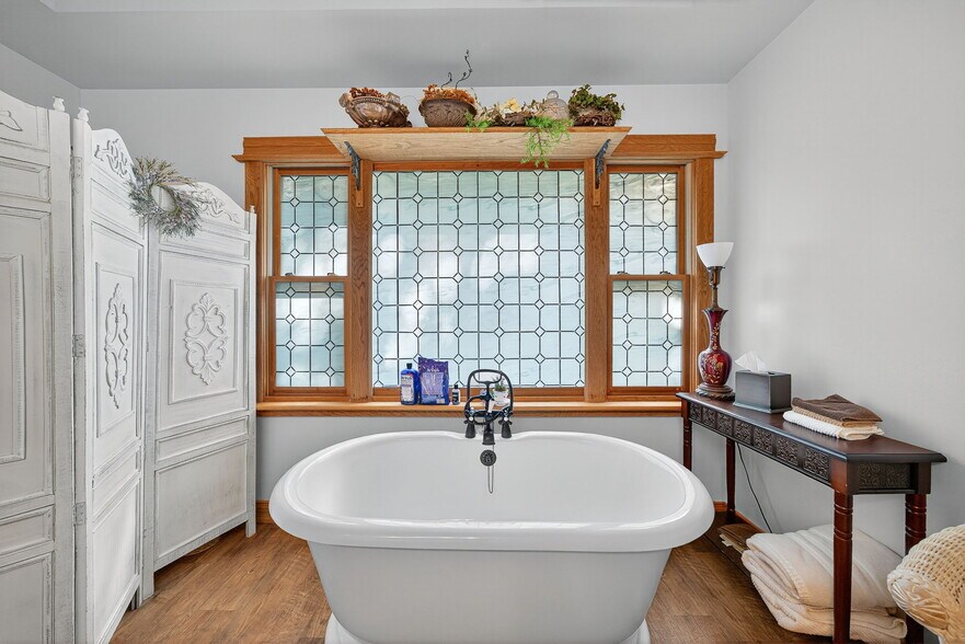 More Photos Of 5549 Main St, Augusta Hospitality For Sale