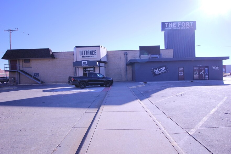 Primary Photo Of 111 W 7th St, Hays Restaurant For Sale