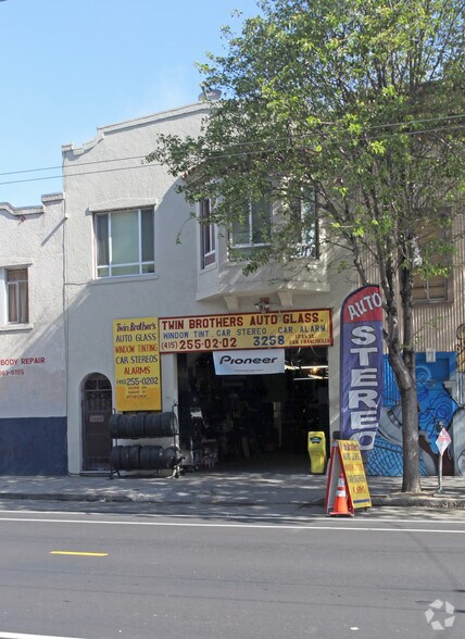 More Photos Of 3258 17th St, San Francisco Storefront Retail Residential For Lease