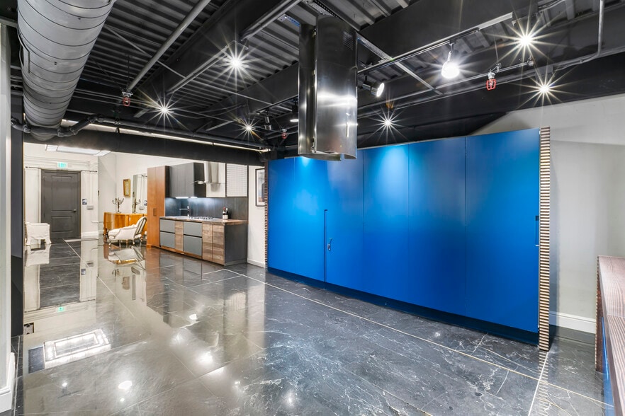 More Photos Of 1645-1649 Mission St, San Francisco Loft Creative Space For Sale