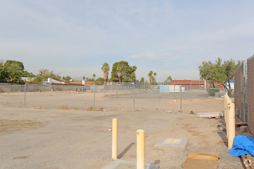 More Photos Of 4972 Boulder Hwy, Las Vegas Land For Sale