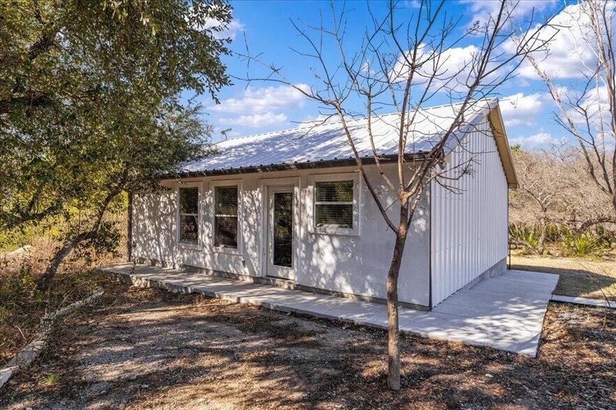 More Photos Of 2505 Pace Bend Rd S, Spicewood Industrial For Sale