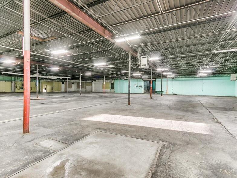 More Photos Of 6310 E 13th St, Tulsa Manufacturing For Sale