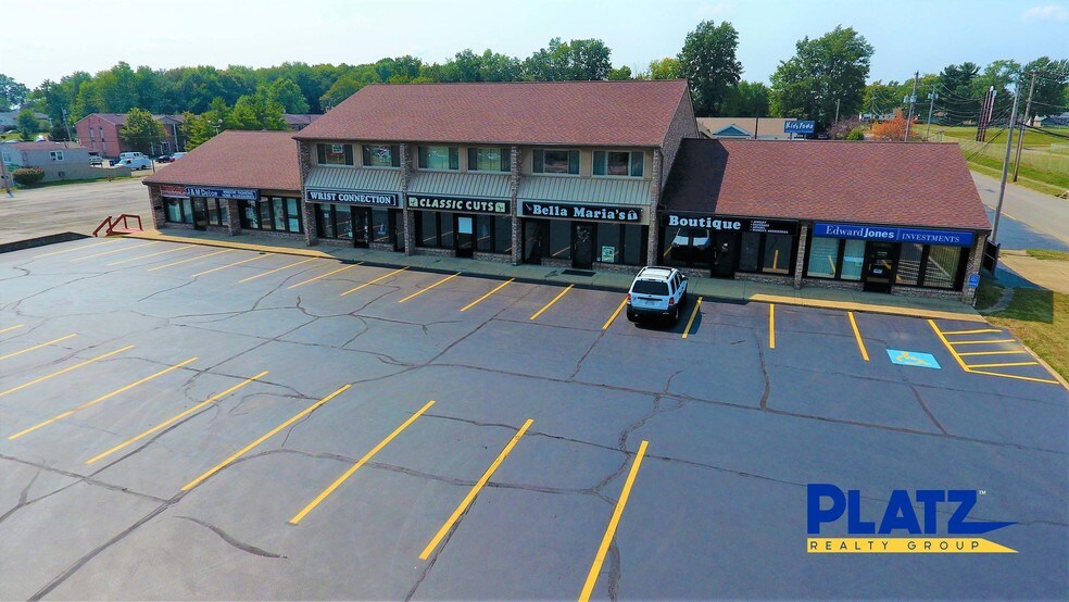 More Photos Of 7510 Market St, Youngstown Storefront Retail Office For Lease