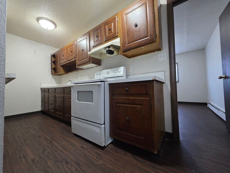 More Photos Of 802-816 15th Ave SW, Cedar Rapids Apartments For Sale