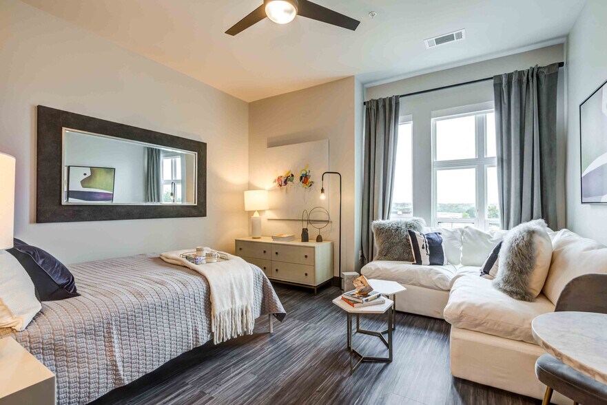 More Photos Of 1425 Winnifred St, Charlotte Apartments For Lease