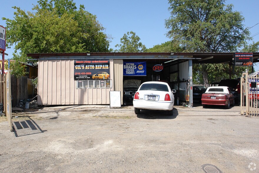 More Photos Of 1146 Bandera Rd, San Antonio Auto Repair For Sale