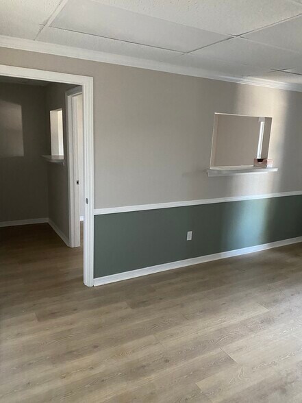 More Photos Of 343 W Central Ave, Lake Wales Office Residential For Lease