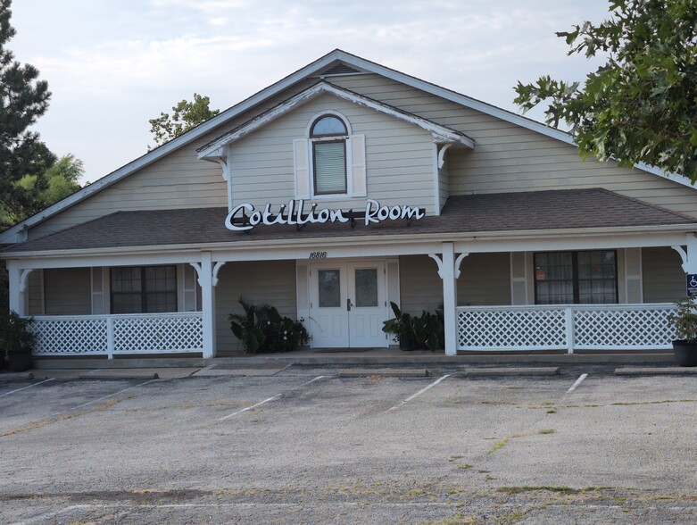 Primary Photo Of 16816 E US Highway 40, Independence Lodge Meeting Hall For Sale