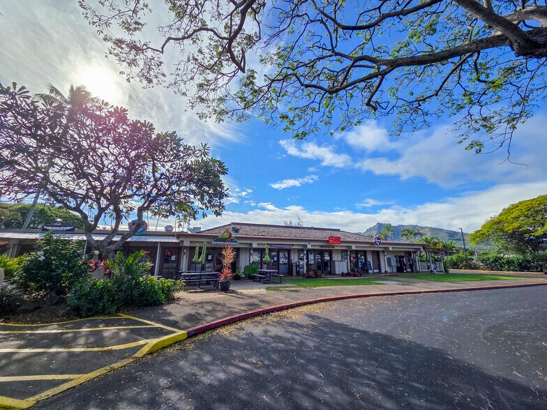 More Photos Of 440 Aleka Pl, Kapaa Restaurant For Sale