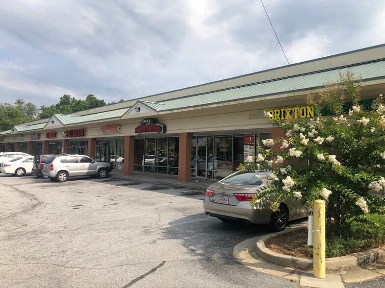 Primary Photo Of 1009 Athens Hwy, Loganville Storefront For Sale