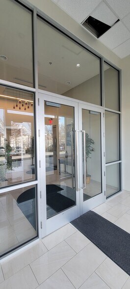 More Photos Of 7521 Jefferson Ave, Hyattsville Flex For Lease