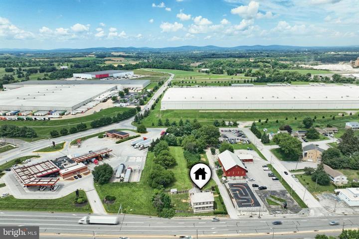 More Photos Of 4415 W Market St, York Specialty For Sale