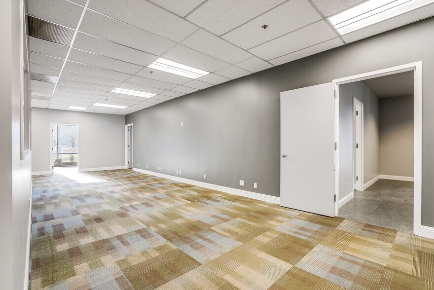 More Photos Of 1300 Industrial Rd, San Carlos Research And Development For Lease
