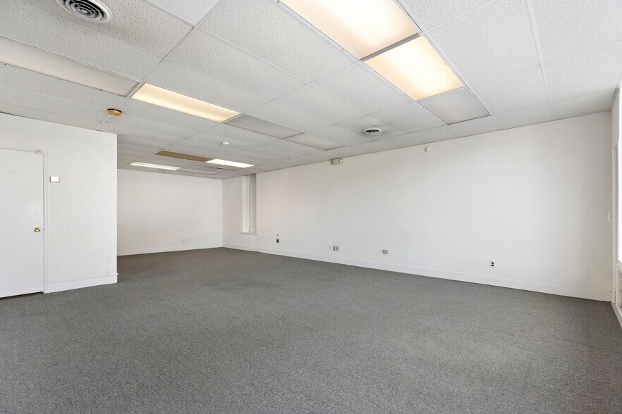 More Photos Of 22 E Westfield Ave, Roselle Park Apartments For Lease