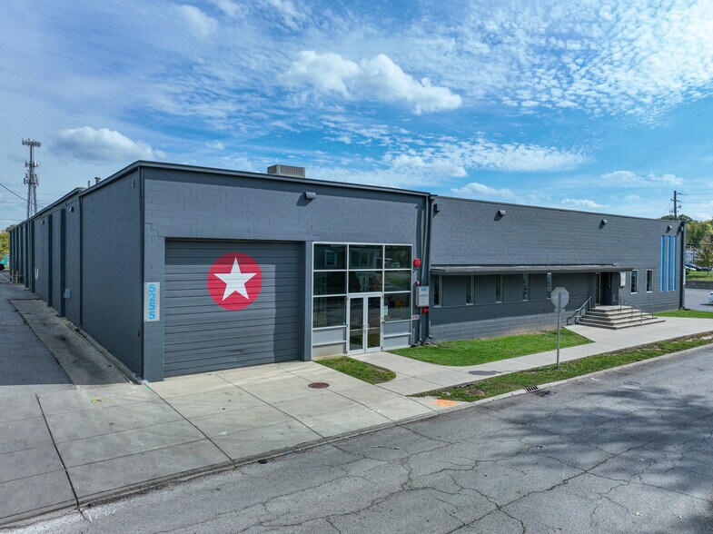 More Photos Of 5255 N Winthrop Ave, Indianapolis General Retail For Lease