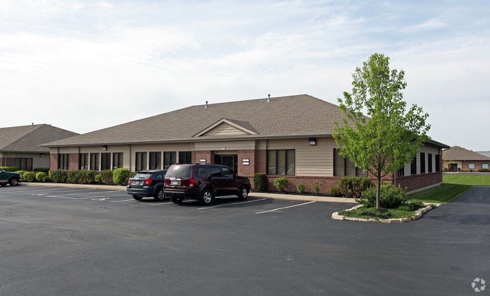 More Photos Of 10552 Success Ln, Dayton Unknown For Lease