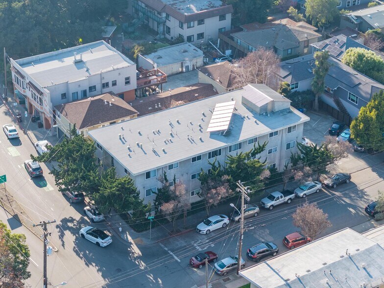 More Photos Of 5499 Claremont Ave, Oakland Apartments For Sale