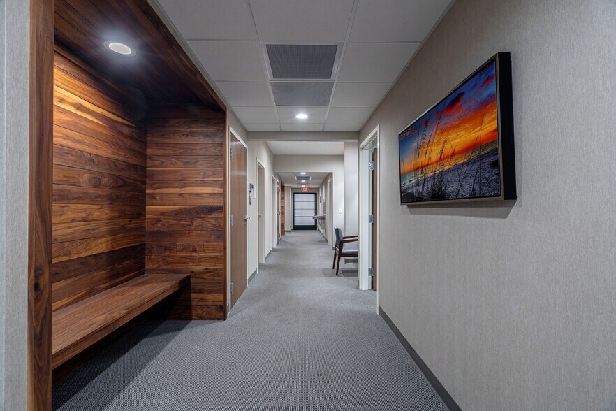 More Photos Of 195 King Ave, Athens Medical For Lease