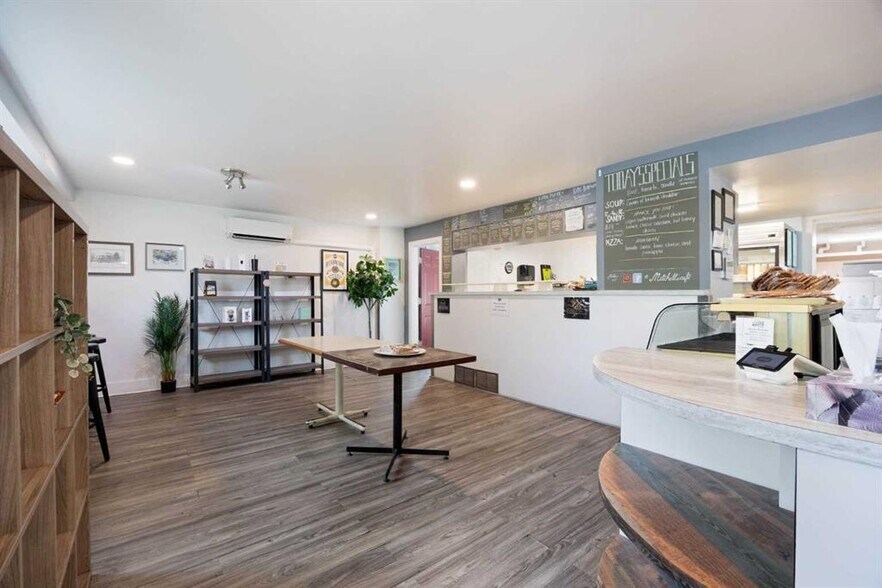 More Photos Of 10015 Main St, Fort McMurray Specialty For Sale