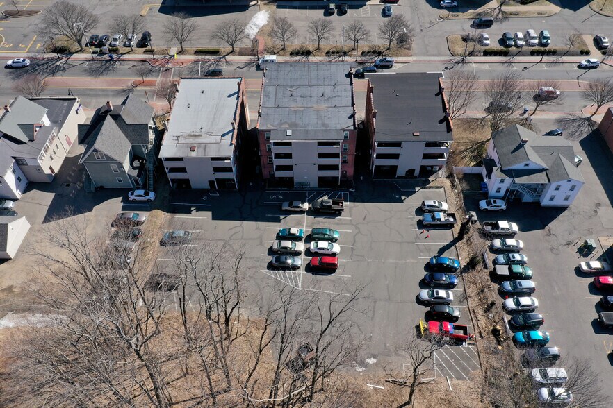 More Photos Of 411-431 N Main St, Bristol Apartments For Sale