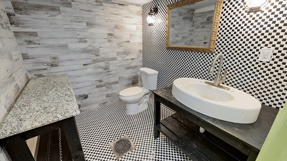 More Photos Of 181 Irving Ave, Brooklyn Storefront Retail Residential For Sale