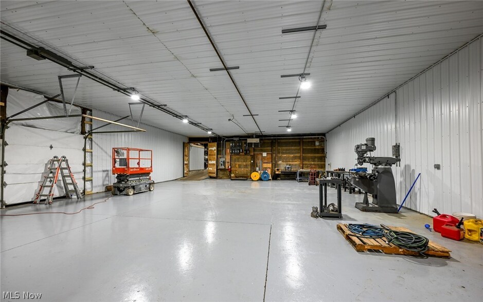 More Photos Of 420 Merrill St, Andover Warehouse For Sale