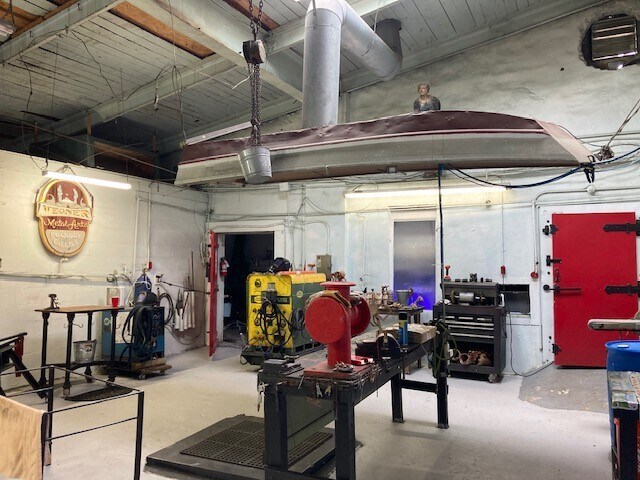 More Photos Of 520 Wolfe St, Fredericksburg Storefront For Sale