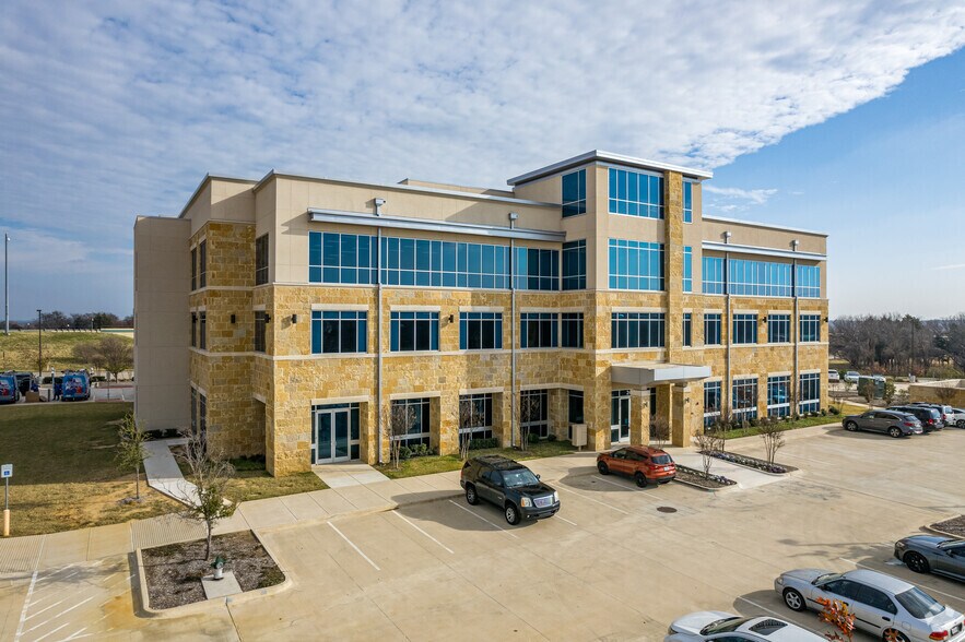 More Photos Of 245 W SH 114, Southlake Medical For Lease