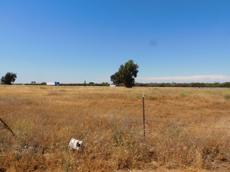 More Photos Of 17639 AVENUE 24 1/2, Chowchilla Land For Sale