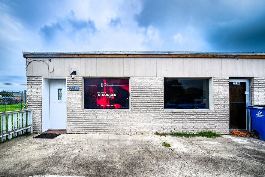 More Photos Of 2736 Dallas Ave, Ingleside Unknown For Lease