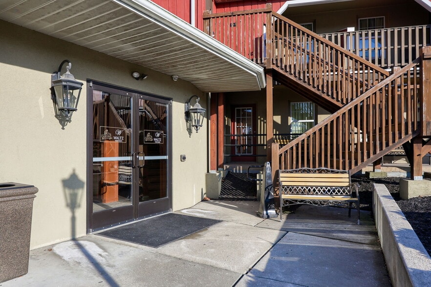 More Photos Of 3610 Newport rd, Intercourse Specialty For Lease