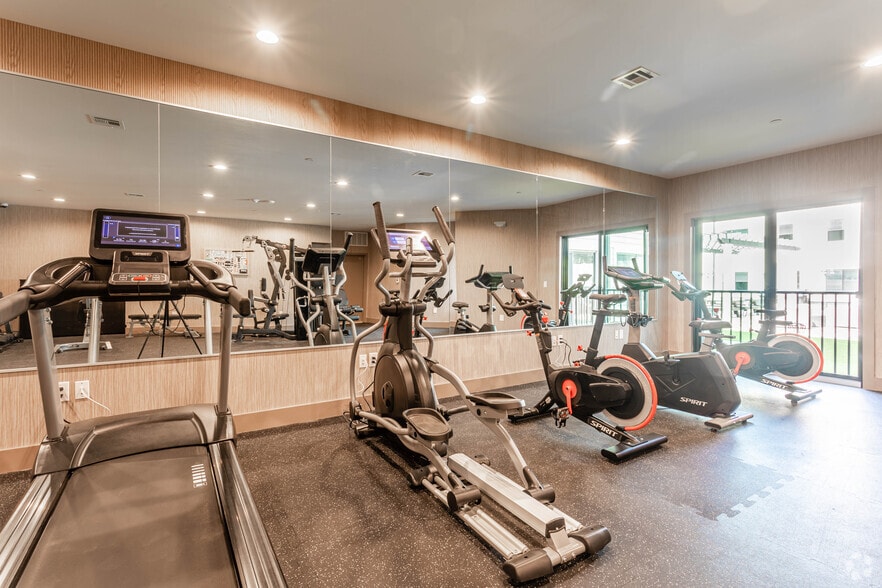 More Photos Of 829 South Ave, Plainfield Apartments For Sale