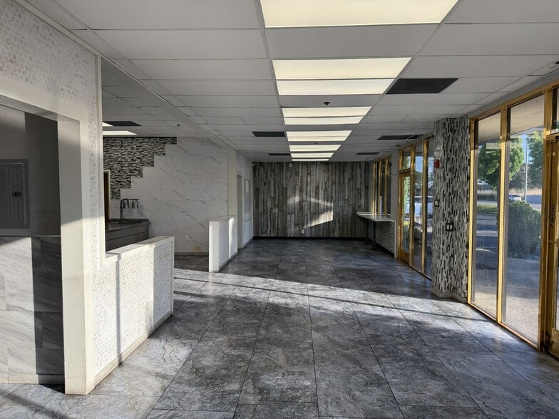 More Photos Of 46560 Fremont Blvd, Fremont Warehouse For Sale
