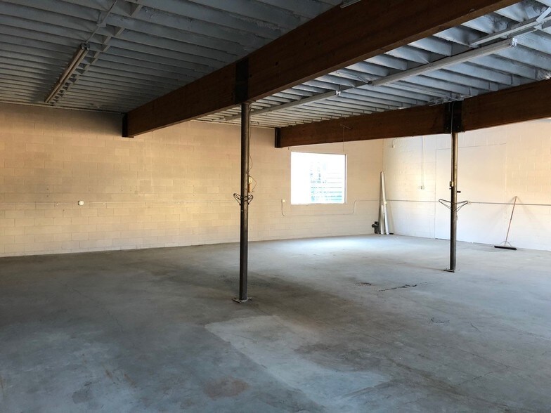 More Photos Of 780 Warm Springs Rd, Ketchum Warehouse For Sale