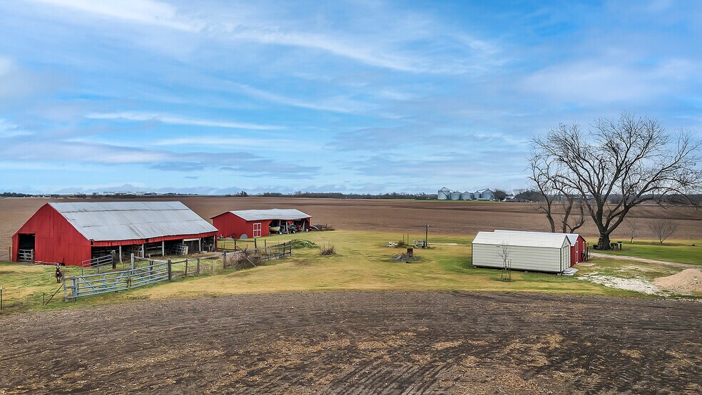 More Photos Of 1051 CR 369, Taylor Land For Sale