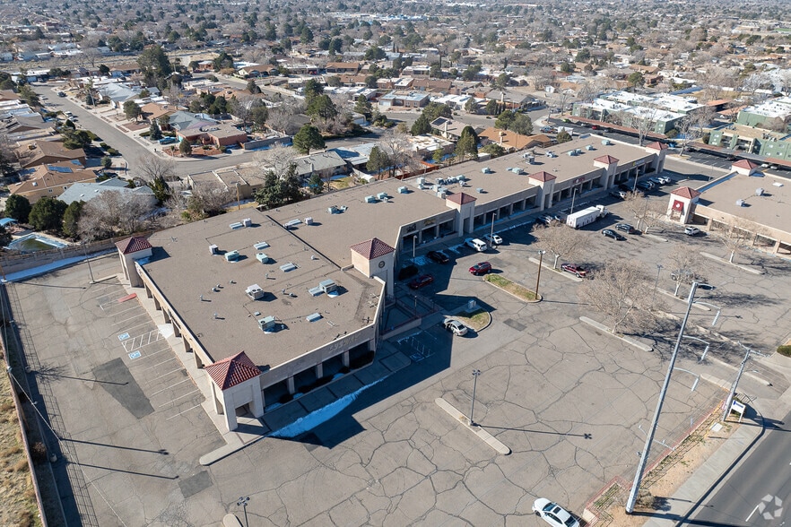 More Photos Of 12500 Montgomery Blvd NE, Albuquerque General Retail For Lease