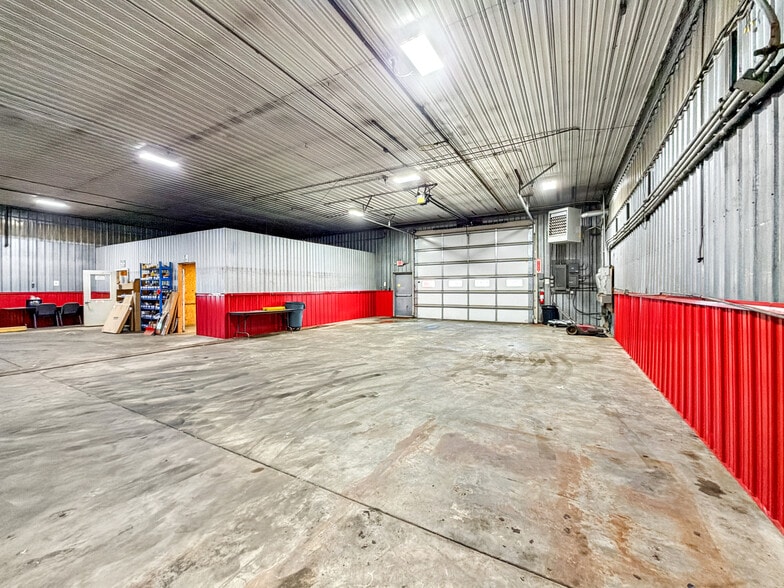 More Photos Of 131 Mini Mall Rd, Ebensburg Food Processing For Lease