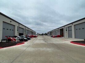 More Photos Of 1009 N Ranch 620 Rd, Lakeway Warehouse For Sale