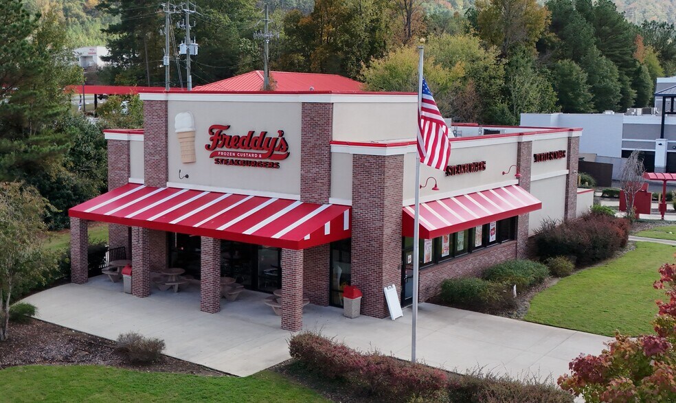 301 Doug Baker Blvd, Hoover, AL 35242 Fast Food For Sale