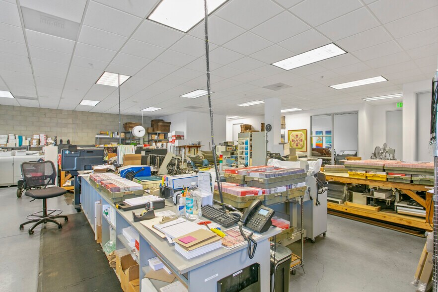 More Photos Of 8935 Research Dr, Irvine Loft Creative Space For Sale