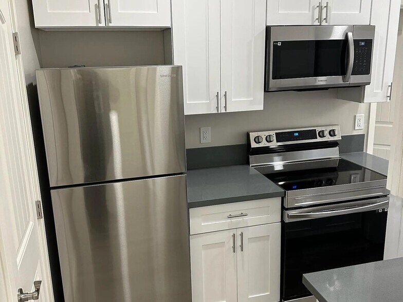 More Photos Of 3621 Park Blvd, San Diego Apartments For Sale