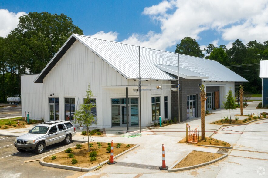 Primary Photo Of 1804 Crowne Commons Way, Johns Island Restaurant For Lease