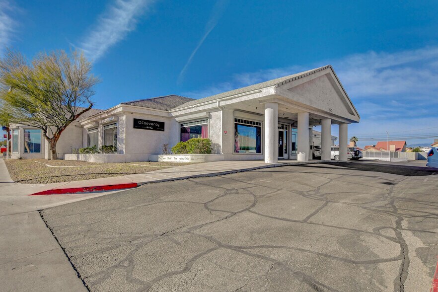 More Photos Of 5240 W Charleston Blvd, Las Vegas Storefront Retail Office For Sale