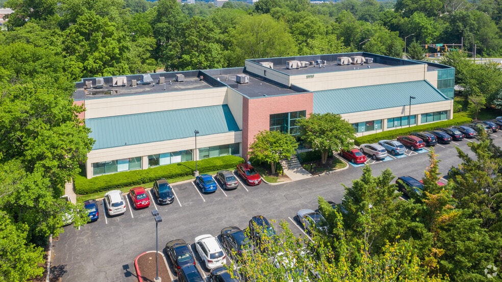 More Photos Of 10910 Little Patuxent Pky, Columbia Medical For Sale